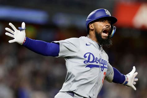 Teoscar Hernandez’s $23.5 Million Deal A Win.